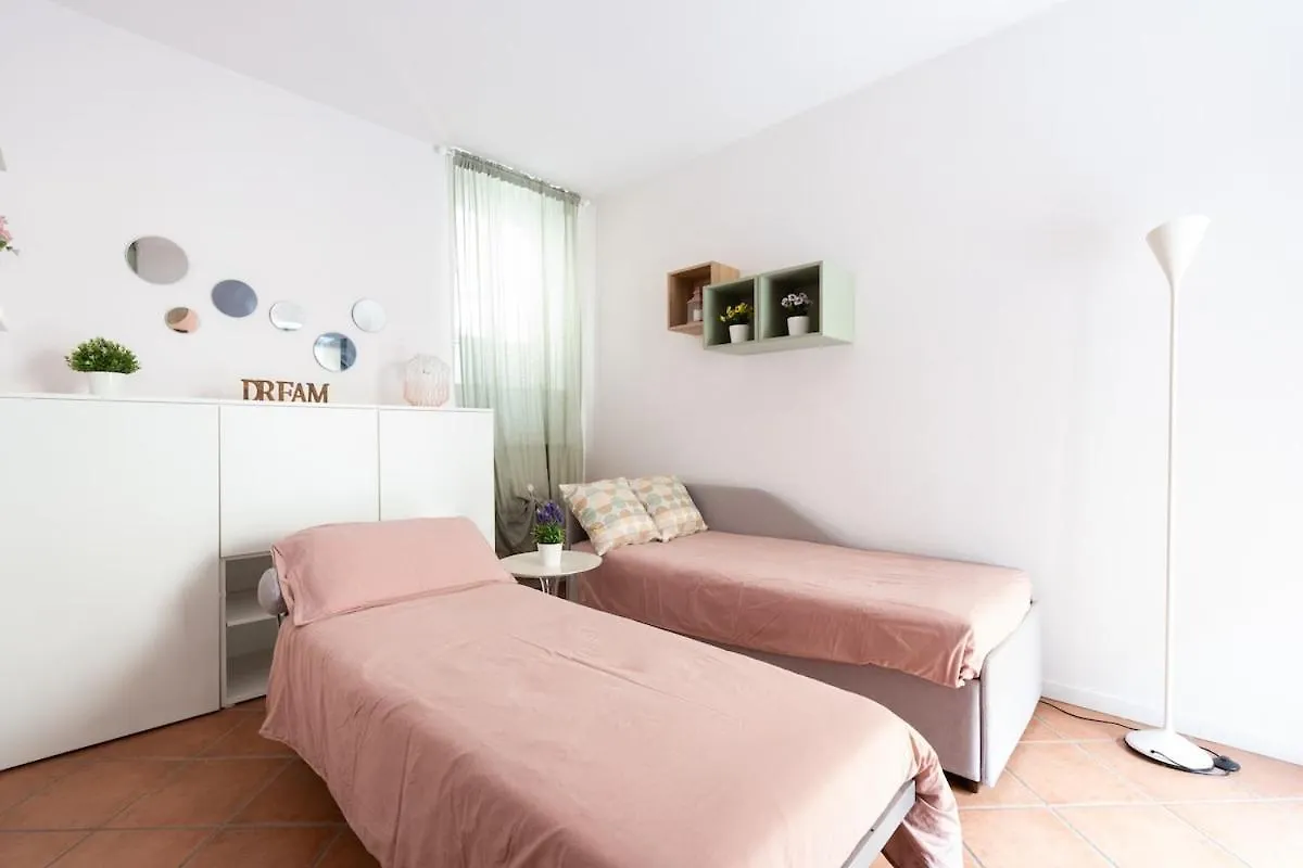 La Corte Di Rho Apartment
